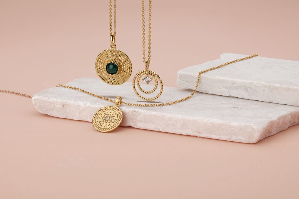 Affiche 3 colliersjpg copie